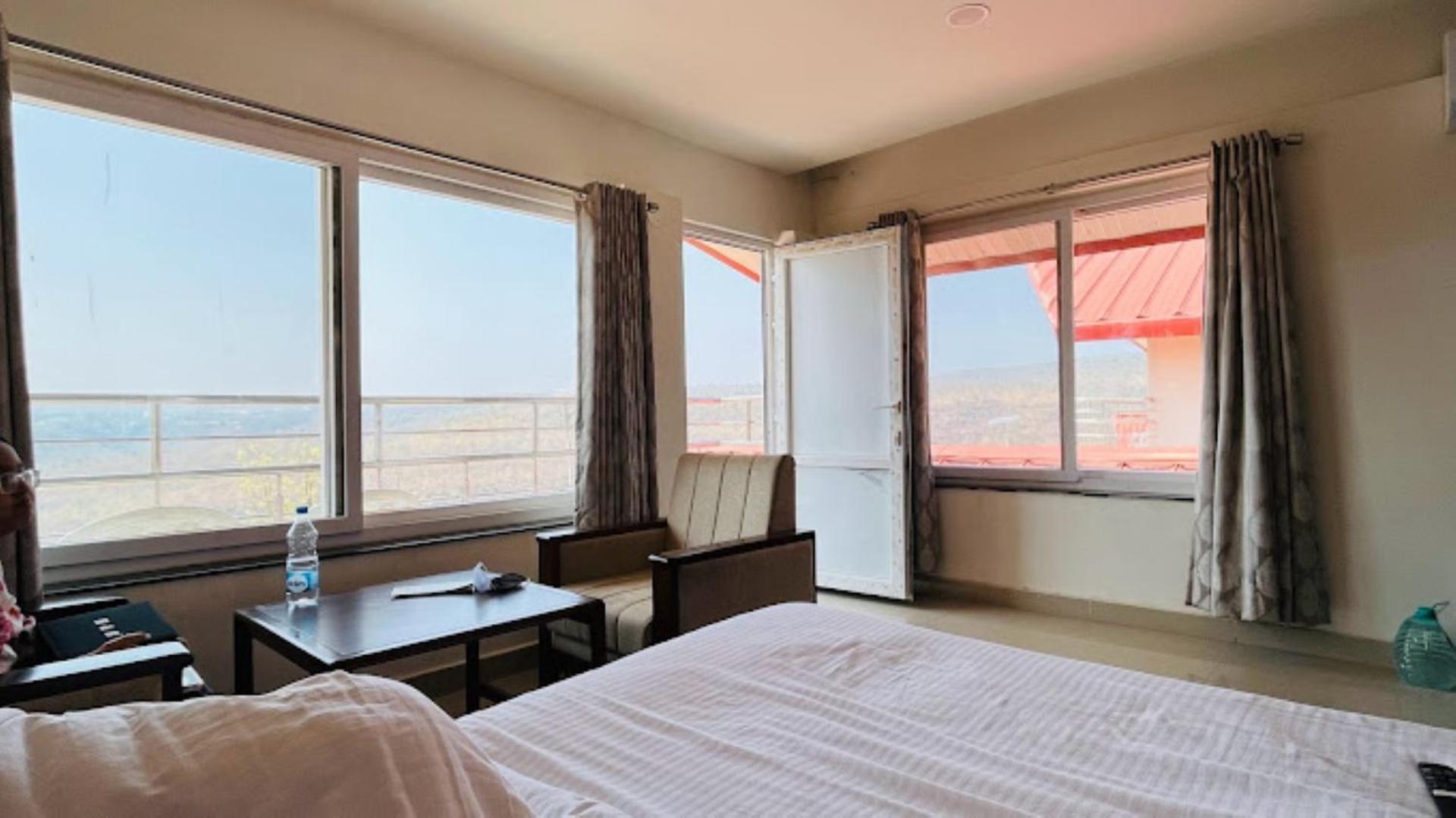 Hotel Haritha , Eegalapenta Srisailam Екстер'єр фото
